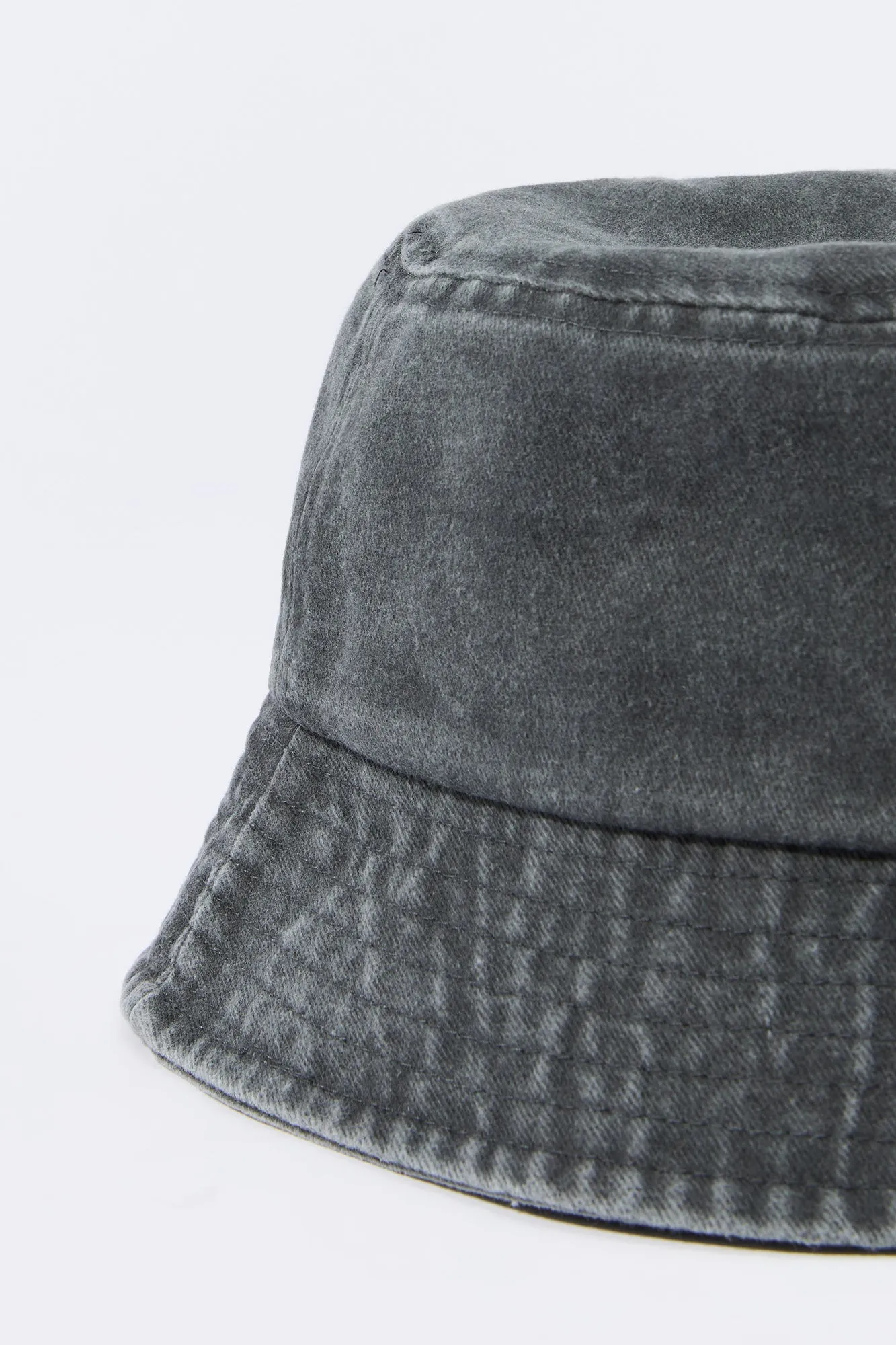 Chapeau cloche en denim